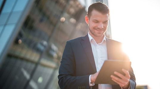 Chinese stocks post weekly loss despite better-than-expected GDP data