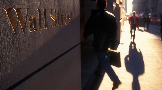 Wall Street bounces back to see weekly gain despite hawkish Powell comments